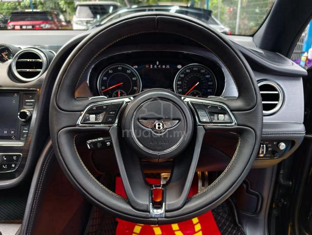Lamborghini URUS 6.0 PANORAMIC 360 HUD PERFECT WTY - 4