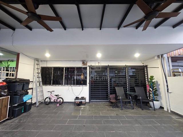 HOT LOCATION❗️22x75 Single Storey Teres Taman Bukit Anggerik Cheras KL 1