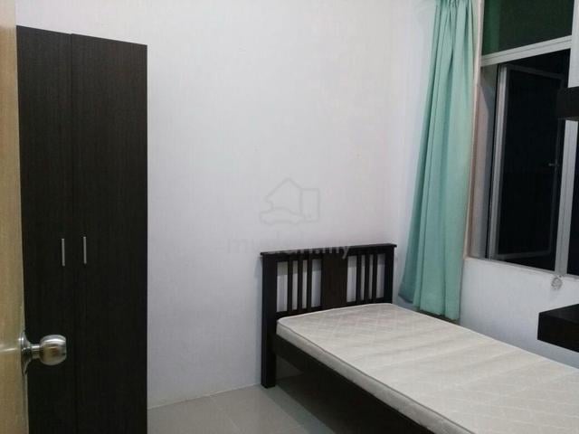 Single Bed Room Located at Alma 1