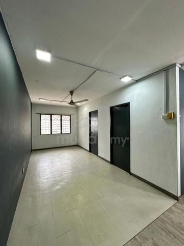 Apartment Lestari (Damansara Damai) 1