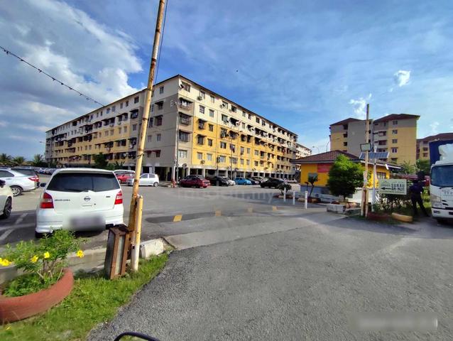 Kemuning Apartment (Taman Bunga Raya) 1