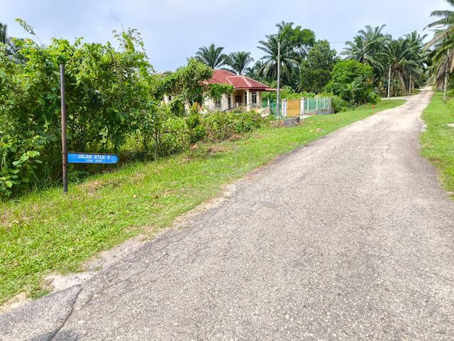 Tanah Kediaman Untuk Di Jual 1