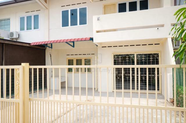 Taman Widuri Bachang , Melaka 1
