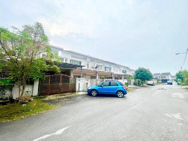 Double Storey Bandar Tasik Kesuma, Fasa 1M, Beranang 1