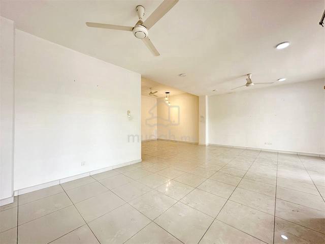 SPACIOUS HOUSE FACING OPEN 2 Storey Hyperlink D’Kayangan Seksyen 13 5
