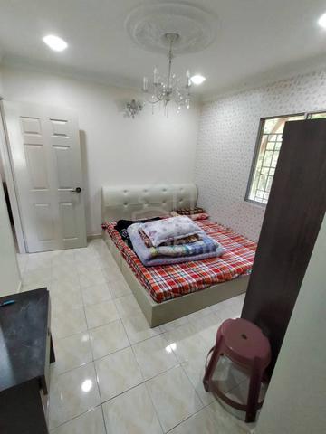 Permai Lake View Apartment 4