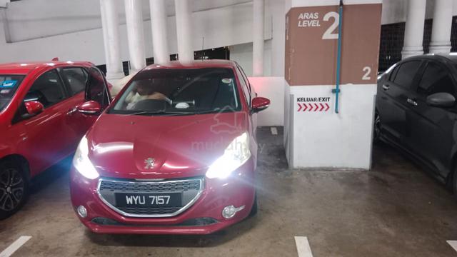 2013 Peugeot 208 1.6 VTI ALLURE (A) - 1