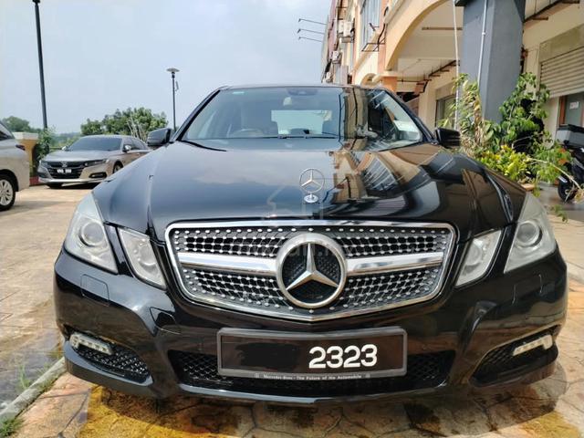 Mercedes Benz E300 V6 AVANTGARDE P/ROOF PUSHSTART - 4