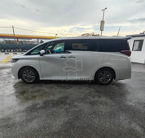 2024 Toyota Alphard Z - 2