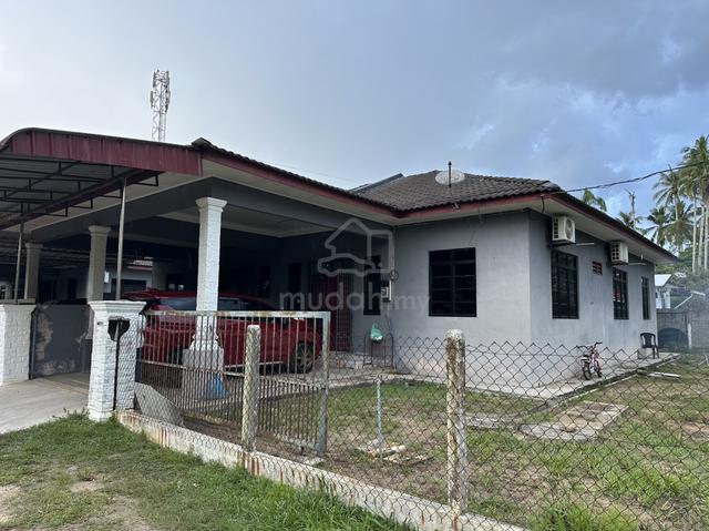 Semi-D Corner Darat Kubur Kg Nyior 1