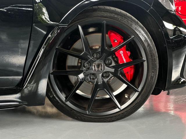 2024 Honda CIVIC 2.0 TYPE R FL5 MANUAL 10K KM - 4