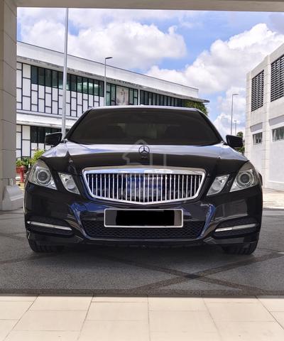 2011 Mercedes Benz E250 CGI BlueEFCY - 1