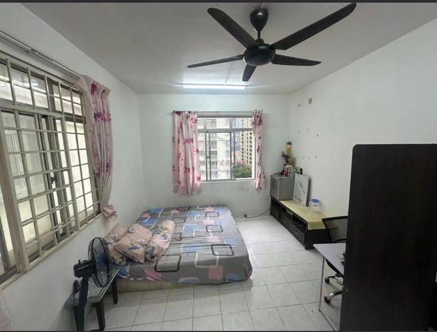 PV 5 Room 1
