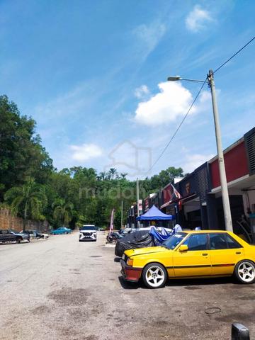 Shop lot single storey Puncak Bestari 1