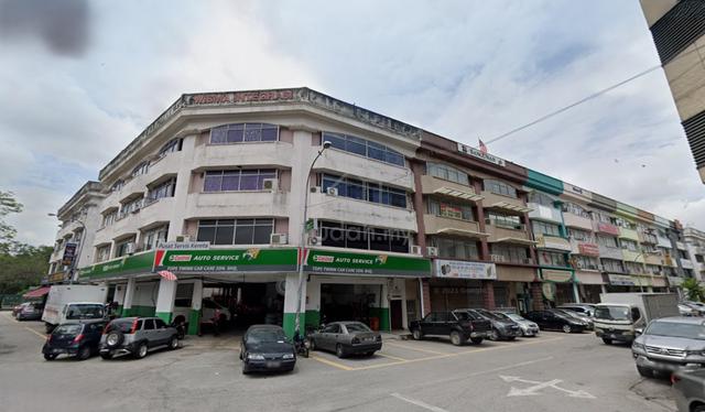 Adjoining 4 storey shop office Taman Petaling Utama , PJS 1 1