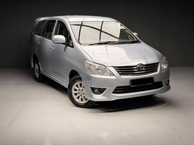 2015 Toyota INNOVA 2.0 E (A) - 1