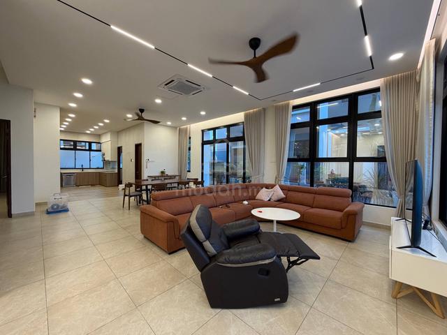 【Fully Renovated】Nusa Sentral Winter Pavilion 3 Storey Semi D Iskandar 1