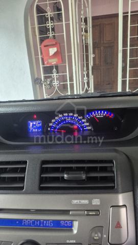 2011 Perodua ALZA 1.5 EZi (A) - 3