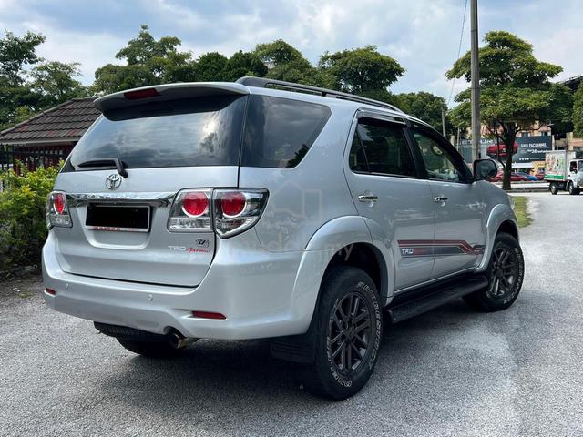 2013 Toyota FORTUNER 2.7 V TRD/ F.SPEC/ 3YWARRANTY - 3