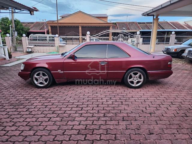 1995 Mercedes Benz 220E 2.2 W124 (A) - 4