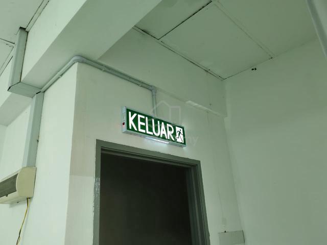 Saujana Heights Shoplot Teluk Kumbar 1237sf Hostel 3-Bedrooms Renovate 1