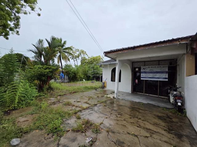 Taman Markisah 1-Storey Semi D 3950sqft Large Land House Cheaper Sales 1