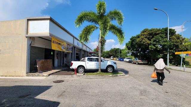 Pasir Putih Selashih single storey shoplot for sale 1