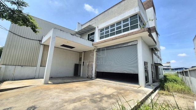 Klebang Bistari / 1.5 Storey Semi-D Factory For Rent / 5k sqft 1