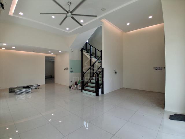 2.5 Storey Bungalow Taman Sri Bandar Mergong Alor Setar For Sale 1