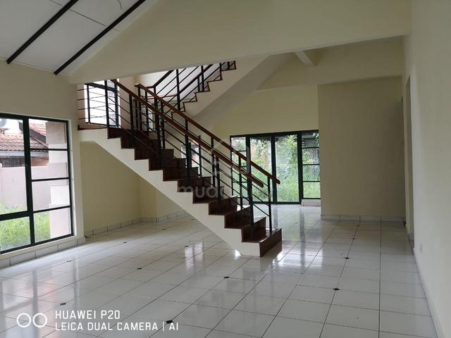 Freehold Semi-D 2 Tkt 5000 sqft High Ceiling Tasik Kesuma@Semenyih 1