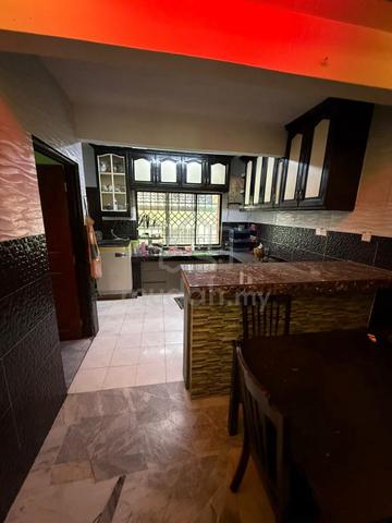 FOR RENT 2sty Renovated Unit DESA 1+Country Homes+RAWANG+Renovated+ 1