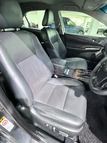 2015 Toyota Camry 2.5 Hybrid Facelift/JBL/Car King - 3