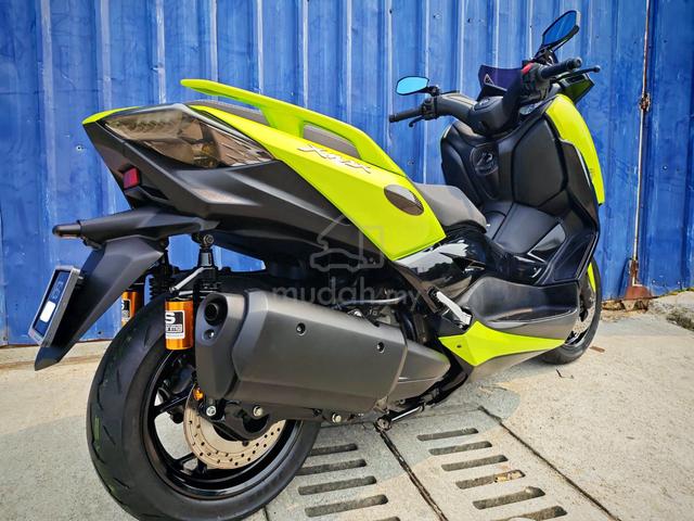 Yamaha skuter King XMAX 250 V1 DP rendah beli&ride - photo 2 of 20