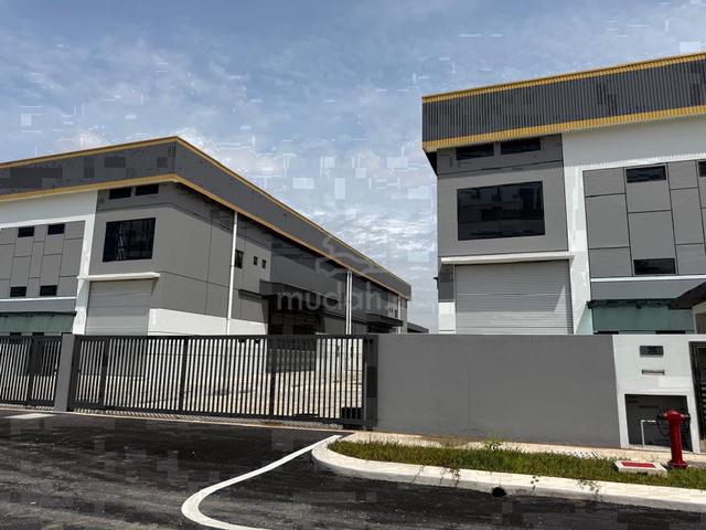 ETP Kapar KlangSemi- D factory 2 storey for Rent factory 1