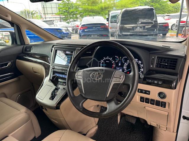 2013 Toyota VELLFIRE 3.5 V L-EDITION (A)Boleh Loan - 5