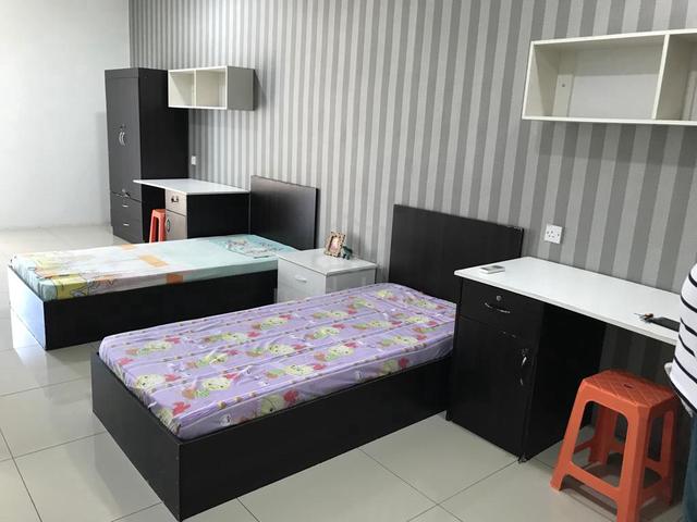 Kampus West City 1