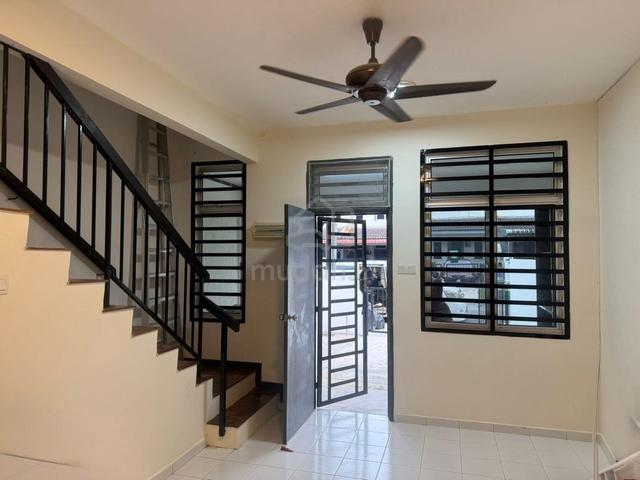 Double Storey Terrace Taman Mutiara Rini JB 1
