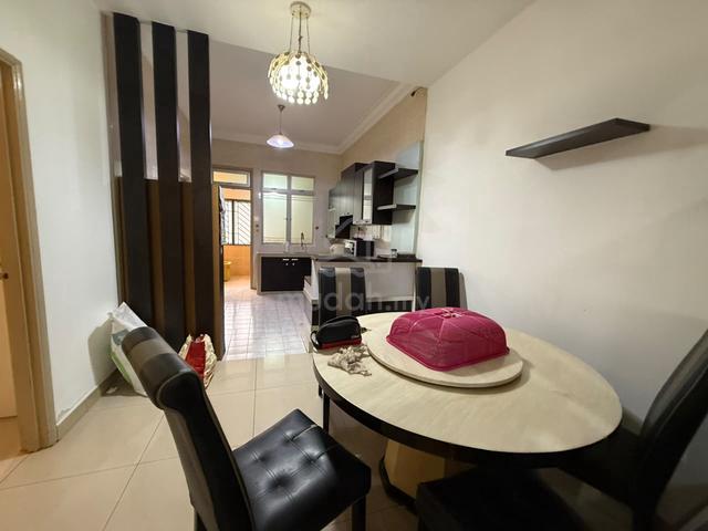 Mount Austin 2 Storey Rent Full Furnished 1