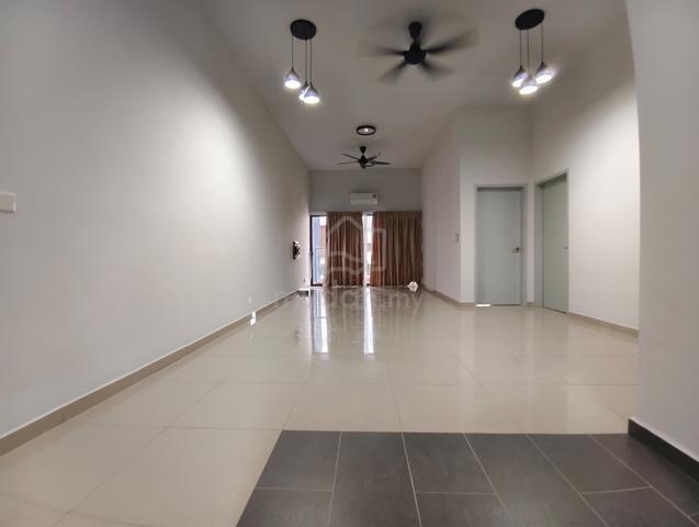 Admiral Residences 1