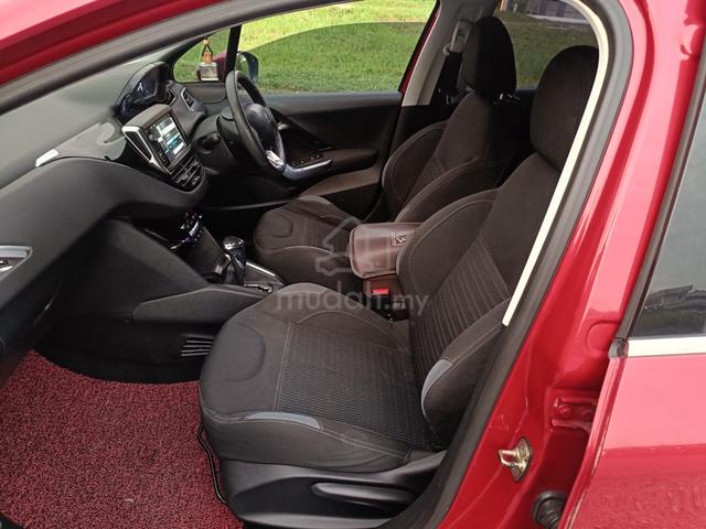 2013 Peugeot 208 1.6 VTI ALLURE (A) - 5
