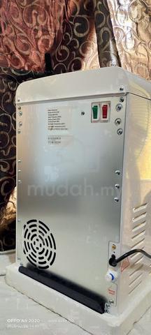 Carousel Image