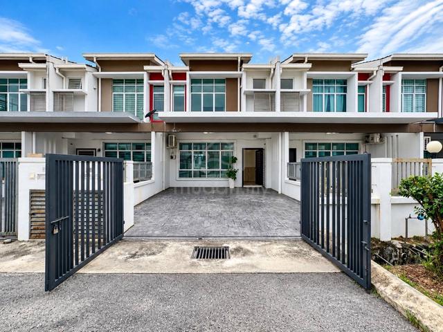 TERMURAH ‼️ 2 Storey Terrace, Bandar Hillpark, Puncak Alam 1