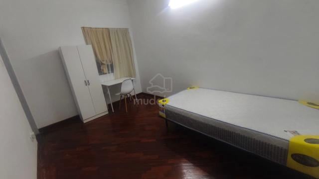 room for rent 1