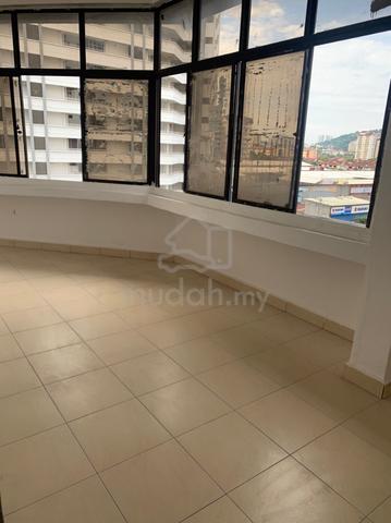 Shoplot For Rent Near Public Bank Jalan Relau Bayan Lepas 1