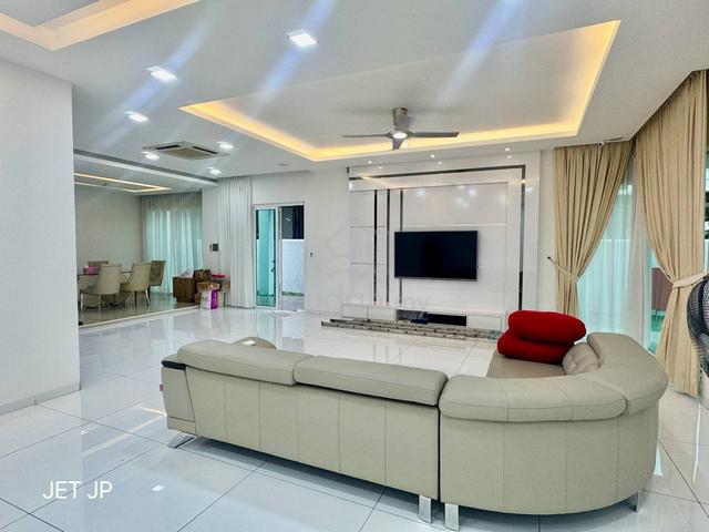 Move in Condition Bandar Bestari Canary Klang 2 Sty Semi D House 1
