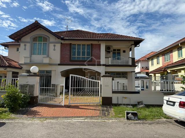 Taman Impian Emas Double Storey Semi Detached House Renovated RM 200k 1
