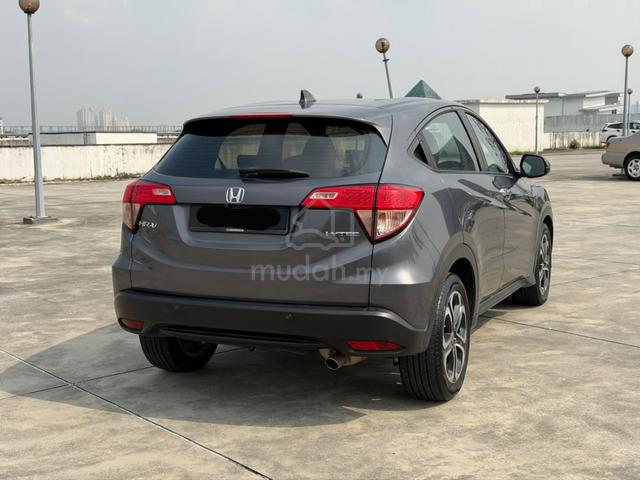 2017 Honda HR-V 1.8 V ENHANCED (A)ORIGINAL PAINT - 2