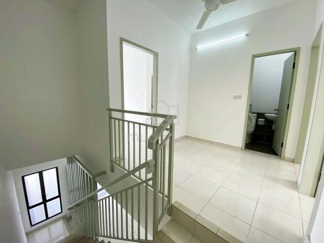 Cozy 2 Storey Permai 3 In Setia Permai 1 & 2 Ayu Prima Setia Alam 1