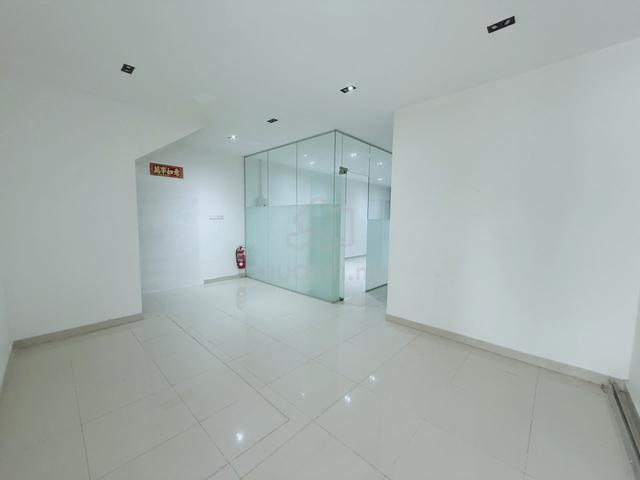 Nusa Sentral 3 Storey Shop For Rent 1