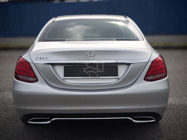 2015 Mercedes Benz C200 40k KM C 200 Low Milage - 4
